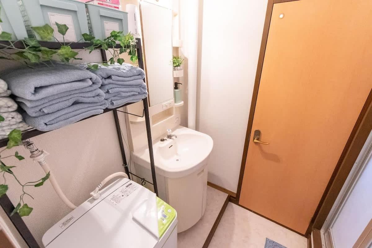 Apartamento Route99 Yumoto 箱根湯本駅近山沿い川沿い 箱根湯本徒歩8分wifi 大人気ゲーム機無料 最大6名 無料駐車場 Exterior foto